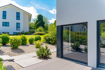 Einfamilienhaus in Wohnsiedlung