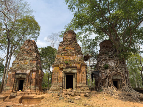 Prasat Pram Temple at Koh Ker &ndash; Towers Entwined by Tree Roots..