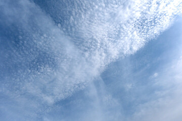 Obraz premium 青空に雲