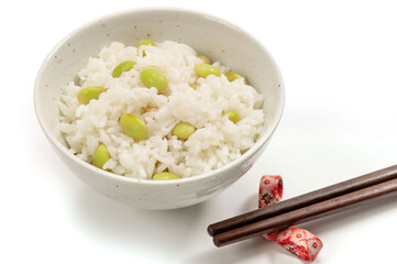 大豆を炊いて作った豆ごはん