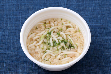 カップのうどん