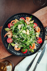 Salad with vegetables and dressing