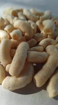 macaroni crackers