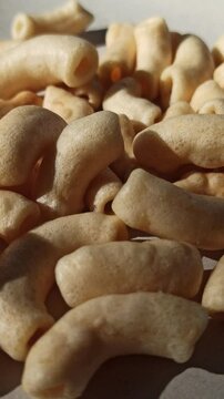 macaroni cracker