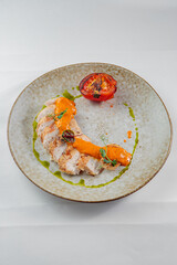 Hot with vegetables and seasoning