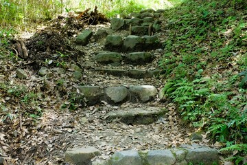 The Yamanobe trail from Omiwa Shrine to Hibara Shrine