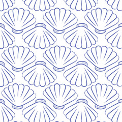 Seamless pattern with hand drawn doodle seashell in outline style. Nautical ocean background perfect for packaging, textile design, wallpapers, and summer-themed projects.