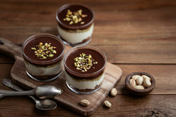 verrine dessert tiramisu dubaï pistache et chocolat