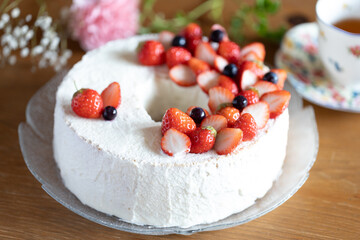 苺のシフォンケーキ