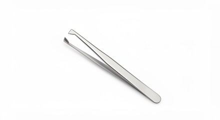 Obraz premium Metallic tweezers isolated on white background