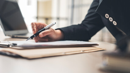 Business, business people and office lifestyle concept