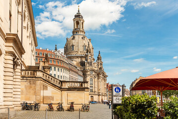 Naklejka premium Dresden, Saxony. View of the Frauenkirche and the square on a sunny day