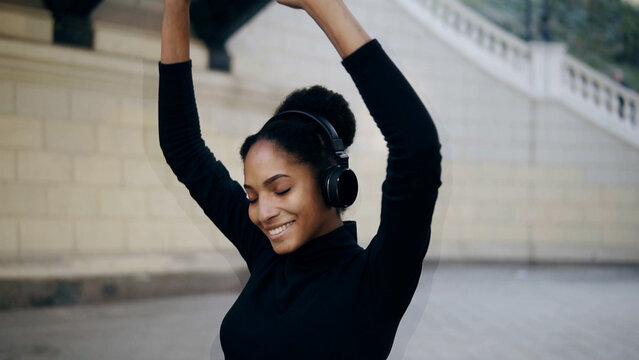 RGB Blur Shake Effects 05