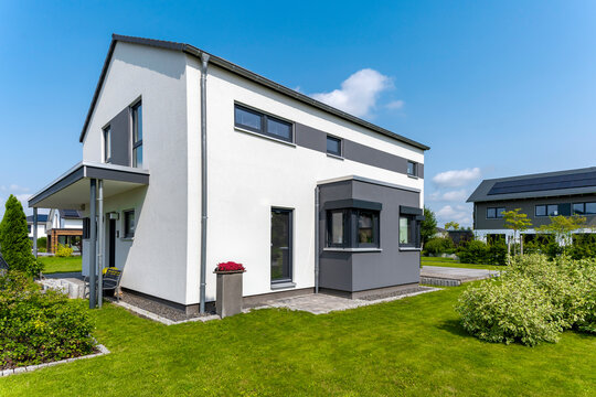 Einfamilienhaus mit Garten in Deutschland