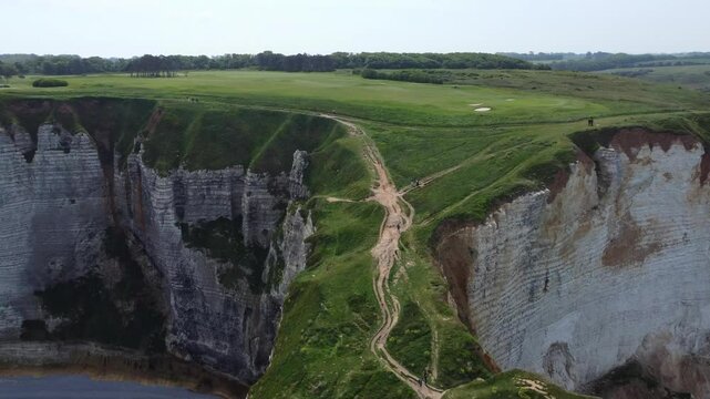 Etretat falaise d'aval