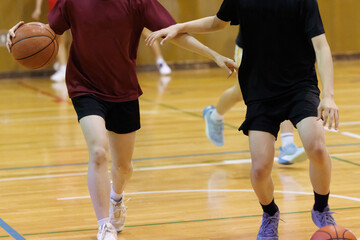 Naklejka premium バスケットの練習