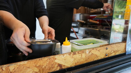 キッチンカーの厨房