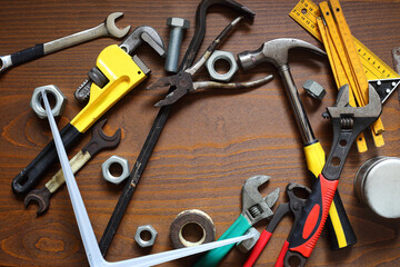 banch of hand tools