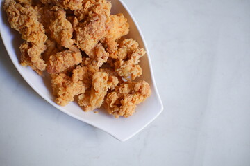 bowl of crispy fried chicken 