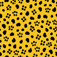 Seamless cheetah print vector pattern. Repeating animal skin background design, wild feline texture, safari style