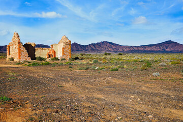 Flinders ranges cloudy sky old abandoned homestead