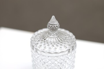 clear small diamond jar 