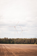 Wind turbines in the countryside around Bramsche, Osnabrück region, Germany
