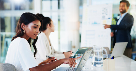 Fototapeta premium Business, woman or laptop with reading in presentation for financial statement review, data report or finance analysis. Accounting team, people or meeting for risk management, forecasting or strategy