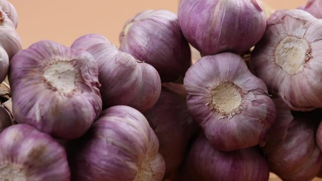 Dried garlic in a basket