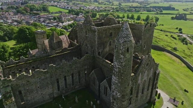 Rock of Cashel (Ireland) | Drone 