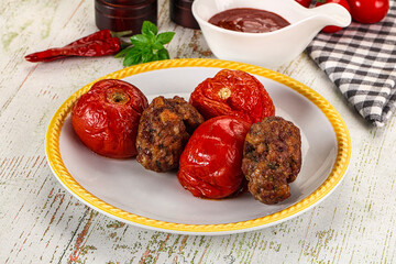 Turkish cuisine - Domatesli Kebab with tomato