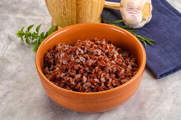 Red steamed rubine rice garnish
