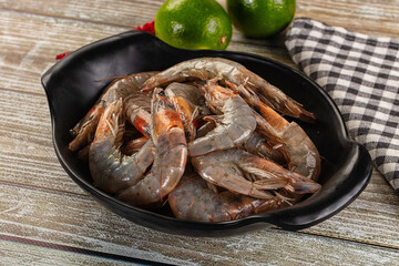 Fresh raw prawn for cooking