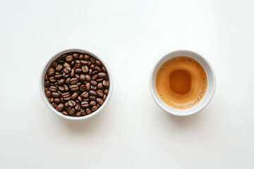 Obraz premium Roasted coffee beans and a cup of brewed coffee. Perfect for coffee shop or cafe advertising.