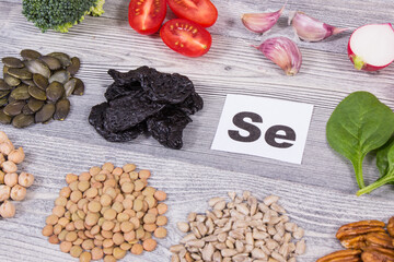 Healthy food as source natural selenium and other vitamins and minerals
