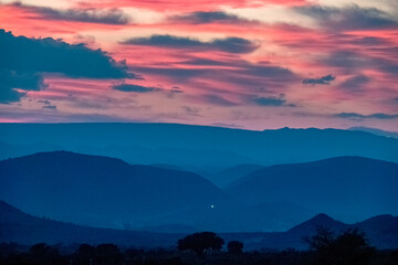 Sunrise over the the Klein Swartberg mountain range near Ladismith.