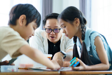 Group of diverse children enjoy learning about the STEM.