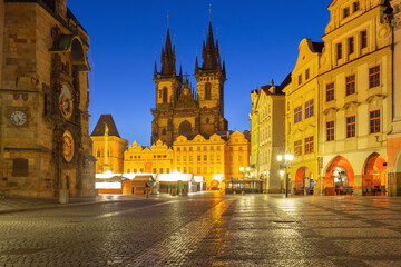 Fototapeta premium Old Town Square at Dawn, Prague, Czech Republic