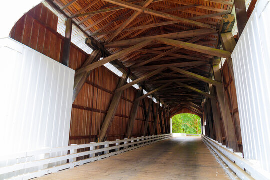 USA, Oregon, Lane County, Jasper Place Road, Fall Creek. Pengra Covered Bridge. 120 Foot Howe Truss Structure.