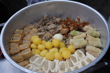 Indonesian dumpling, Siomay on steamer in street food stall