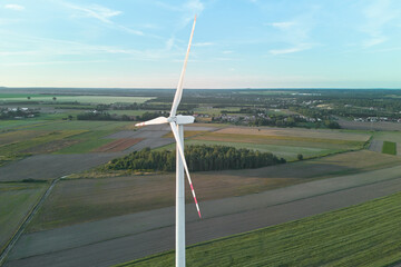 Private investment in modern wind technology