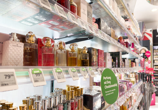 22 May 2025, Zory, Poland, Rossmann: A variety of perfumes neatly arranged on a store shelf in a cosmetics shop. Fragrance display for customers seeking beauty, luxury, and personal care products.