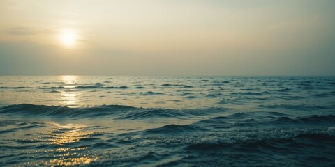Obraz premium Misty morning on the sea shore
