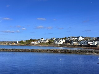 Obraz premium Islay island is located off Scotland’s west coast renowned for whisky distilleries. Numerous distilleries are scattered along its southern coast.