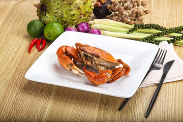 Delicous luxury steamed red crab