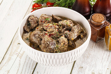 Roasted chicken liver with cream