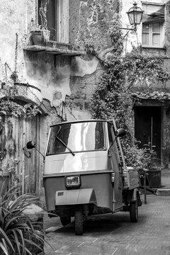 old car in the old town of pitigliano