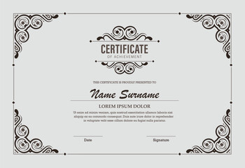 Classic certificate of achievement award template