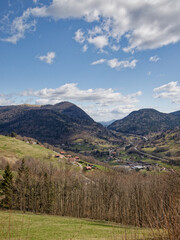 Paysage des Vosges au printemps