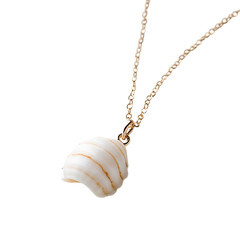 Minimalist Bohemian Shell Necklace Featuring a Single White Shell Isolated on Transparent Background